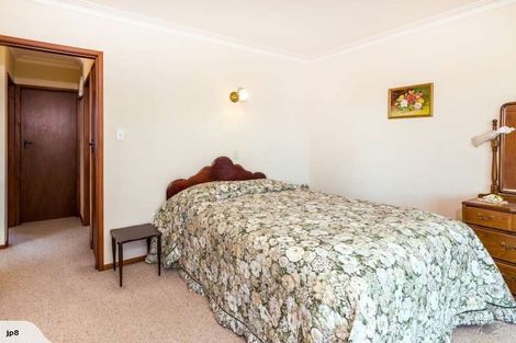 Photo of property in 2/15 Hilden Place, Hilltop, Taupo, 3330