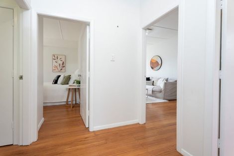 Photo of property in 29 Sidlaw Street, Strathmore Park, Wellington, 6022