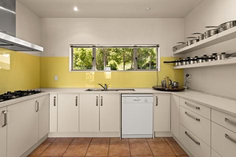 Photo of property in 5 Whakapirau Road, Maraekakaho, Hastings, 4174