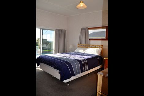 Photo of property in 184 Seaforth Road, Waihi Beach, 3611