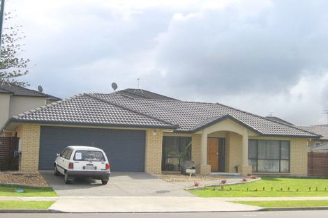 Photo of property in 47 Wayne Francis Drive, East Tamaki, Auckland, 2016