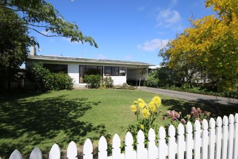 Photo of property in 43 Jellicoe Road, Ruawai, 0530