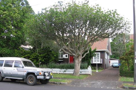 Photo of property in 2 Elgar Street, Royal Oak, Auckland, 1023