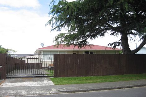 Photo of property in 24 Jupiter Street, Rosehill, Papakura, 2113