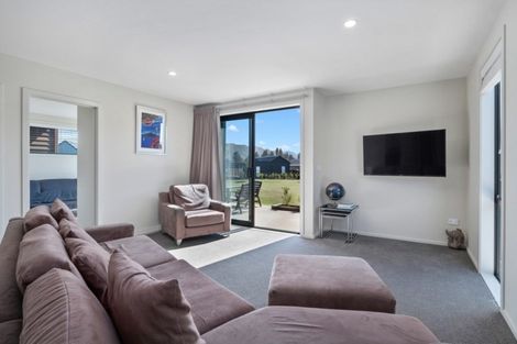 Photo of property in 9 Mount Creighton Crescent, Wanaka, 9305