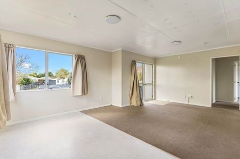 Photo of property in 1/15 Stoll Place, Clendon Park, Auckland, 2103