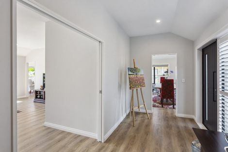 Photo of property in 176 Milne Drive, Paraparaumu, 5032