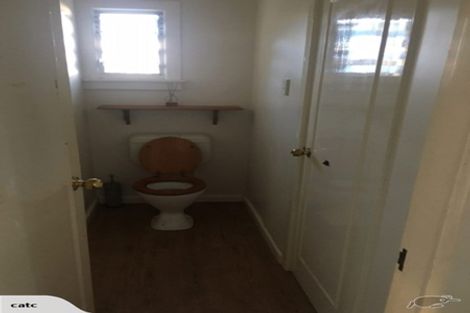 Photo of property in 42 Grimseys Road, Redwood, Christchurch, 8051