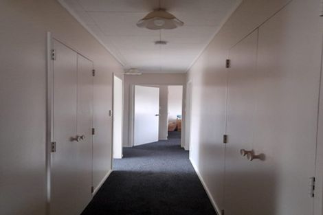 Photo of property in 2/62 Weymouth Road, Manurewa, Auckland, 2102