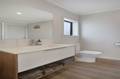 Photo of property in 54 Stratford Drive, Mount Pisa, Cromwell, 9383