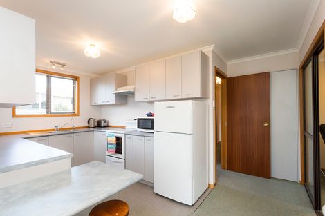 Photo of property in 1 Estuary Crescent, Fairfield, Dunedin, 9018