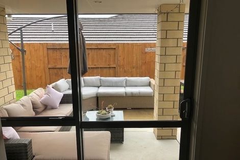 Photo of property in 52 Fairfax Crescent, Pyes Pa, Tauranga, 3112