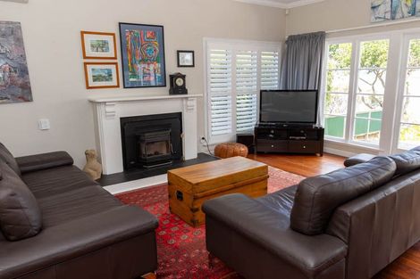 Photo of property in 11 Cliff Street, Onerahi, Whangarei, 0110