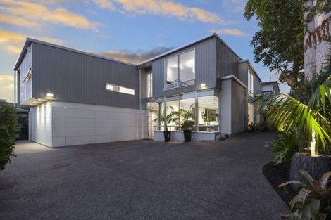 Photo of property in 6a Rewi Street, Torbay, Auckland, 0630