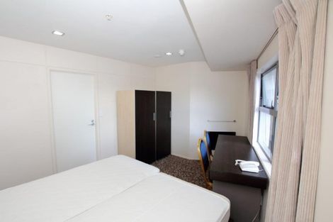 Photo of property in Empire Apartments, 1520/21 Whitaker Place, Grafton, Auckland, 1010