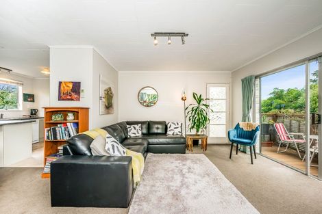 Photo of property in 42 Ruapehu Street, Paraparaumu, 5032