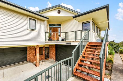 Photo of property in 81 Hikanui Drive, Havelock North, 4130