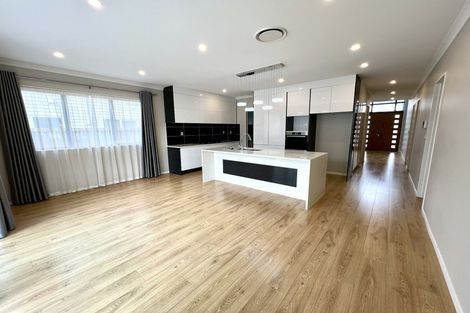 Photo of property in 22 Eastfield Avenue, Flat Bush, Auckland, 2019