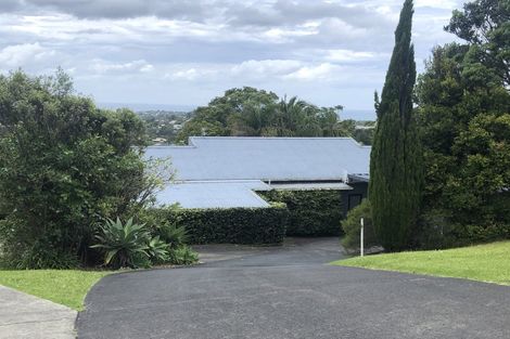 Photo of property in 949 East Coast Road, Torbay, Auckland, 0630