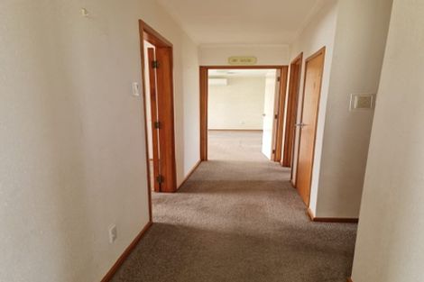 Photo of property in 39 Helena Street, Massey, Auckland, 0614