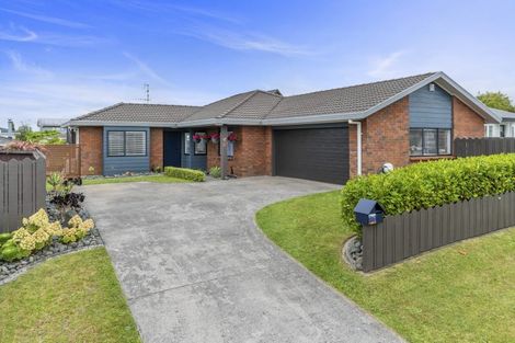 Photo of property in 13c Nelson Street, Papakura, 2110