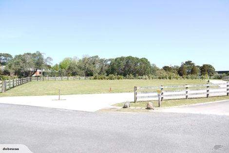 Photo of property in 17 Kakariki Road, Ngunguru, Whangarei, 0173