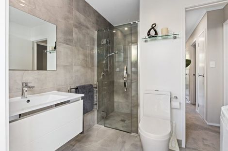 Photo of property in 183a Birkdale Road, Birkdale, Auckland, 0626