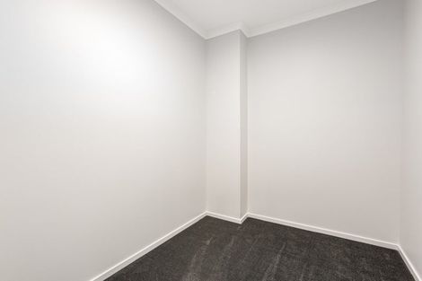 Photo of property in 5a Breakwater Way, Whitby, Porirua, 5024