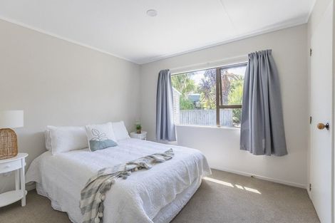 Photo of property in 3a Clunie Avenue, Raumati South, Paraparaumu, 5032