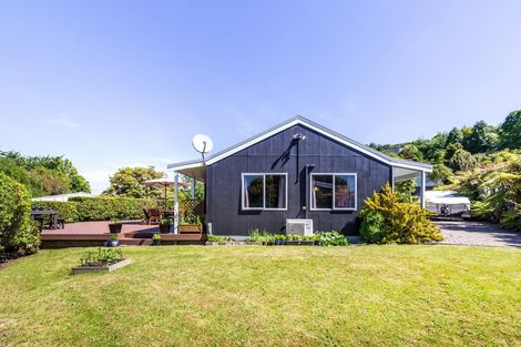 Photo of property in 18 Cherry Lane, Acacia Bay, Taupo, 3330