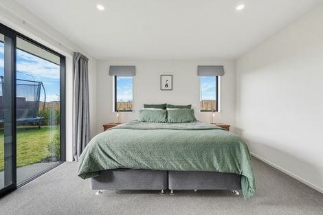 Photo of property in 21 Quinn Crescent, Woodend, 7610