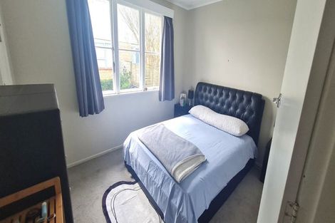 Photo of property in 2/42 Regent Street, Papatoetoe, Auckland, 2025