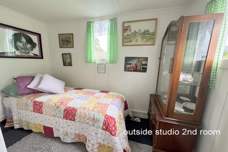 Photo of property in 11 Waverley Street, Waipawa, 4210