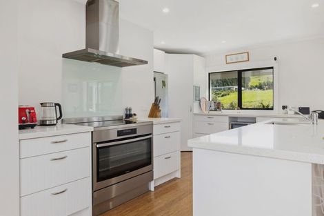 Photo of property in 30 Takarau Gorge Road, Ohariu, Wellington, 6037