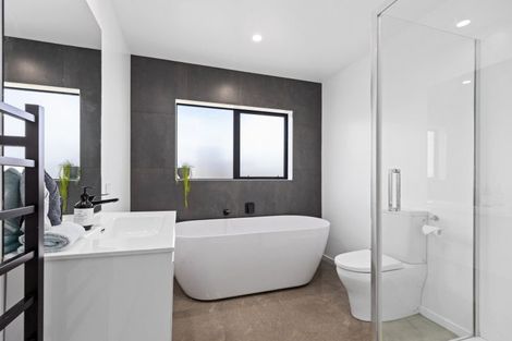 Photo of property in 22 Awatira Drive, Papamoa Beach, Papamoa, 3118