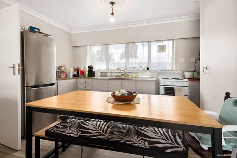 Photo of property in 15 Ellicott Road, Nawton, Hamilton, 3200