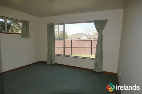 Photo of property in 16 Hewitts Road, Woodend, 7610