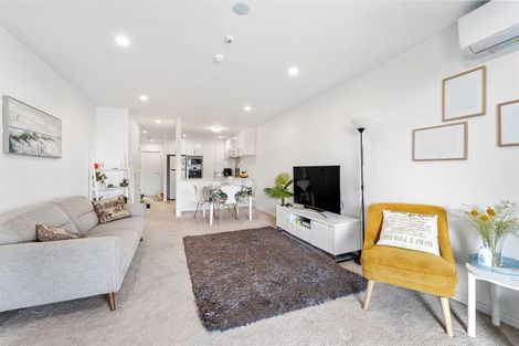 Photo of property in Apollo Apartments, 201/46 Rosedale Road, Rosedale, Auckland, 0632