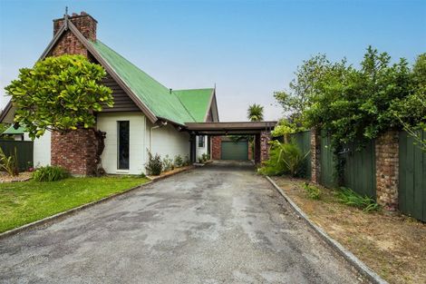 Photo of property in 4 Titoki Place, Levin, 5510
