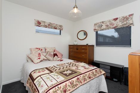 Photo of property in 155a Weston Road, St Albans, Christchurch, 8052