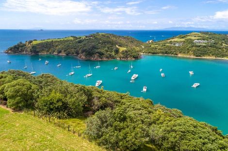 Photo of property in 155 Delamore Drive, Oneroa, Waiheke Island, 1081