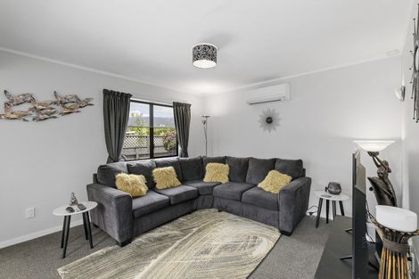 Photo of property in 10a Whitley Avenue, Ebdentown, Upper Hutt, 5018