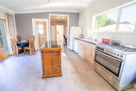 Photo of property in 58 Mauchline Street, Wallacetown, 9816