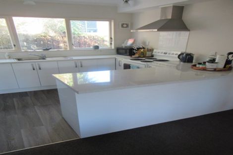 Photo of property in 16 Montana Road, Totara Park, Upper Hutt, 5018