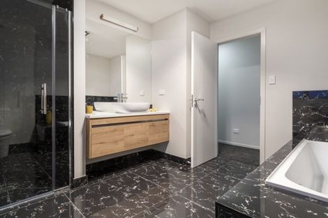 Photo of property in 80 Penetaka Heights, Pyes Pa, Tauranga, 3112