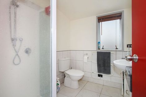 Photo of property in 6 Lamia Place, The Gardens, Auckland, 2105