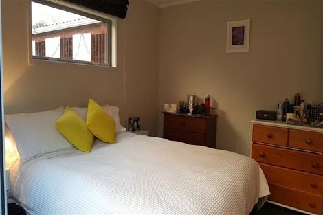 Photo of property in 2/29 Sealy Road, Torbay, Auckland, 0630