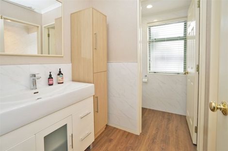 Photo of property in 5 Makepeace Place, Flagstaff, Hamilton, 3210