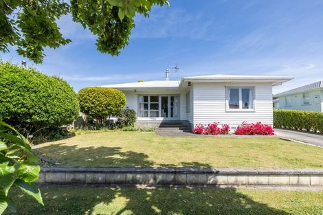Photo of property in 5 Tasman Street, Havelock North, 4130