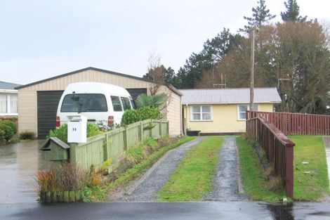 Photo of property in 13 Cleveland Street, Bader, Hamilton, 3206